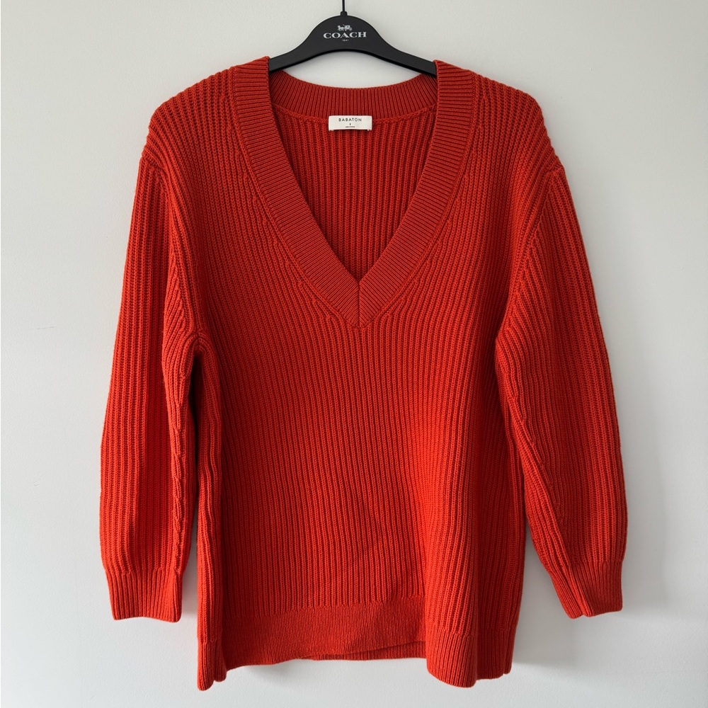Aritzia  Babaton Roger Sweater Merino wool relaxed V-neck sweater Size S